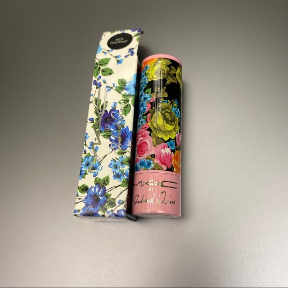 MAC x Richard Quinn "Rose Daydream" Lipstick - Picture 4 of 13